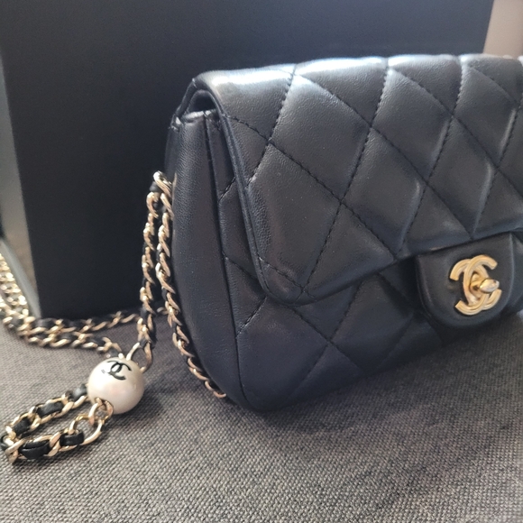 Chanel Classic Flap Pearl Chain Mini Rectangular Crossbody Bag - Picture 2 of 10